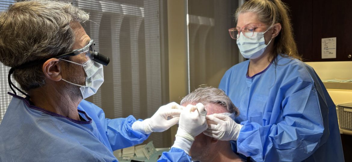 Dr. Deutsch procedure room